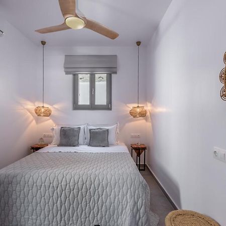 אדאמאס Esperanza Apartments מראה חיצוני תמונה