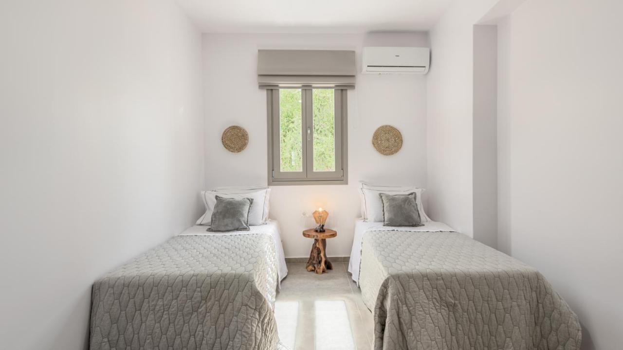 אדאמאס Esperanza Apartments מראה חיצוני תמונה
