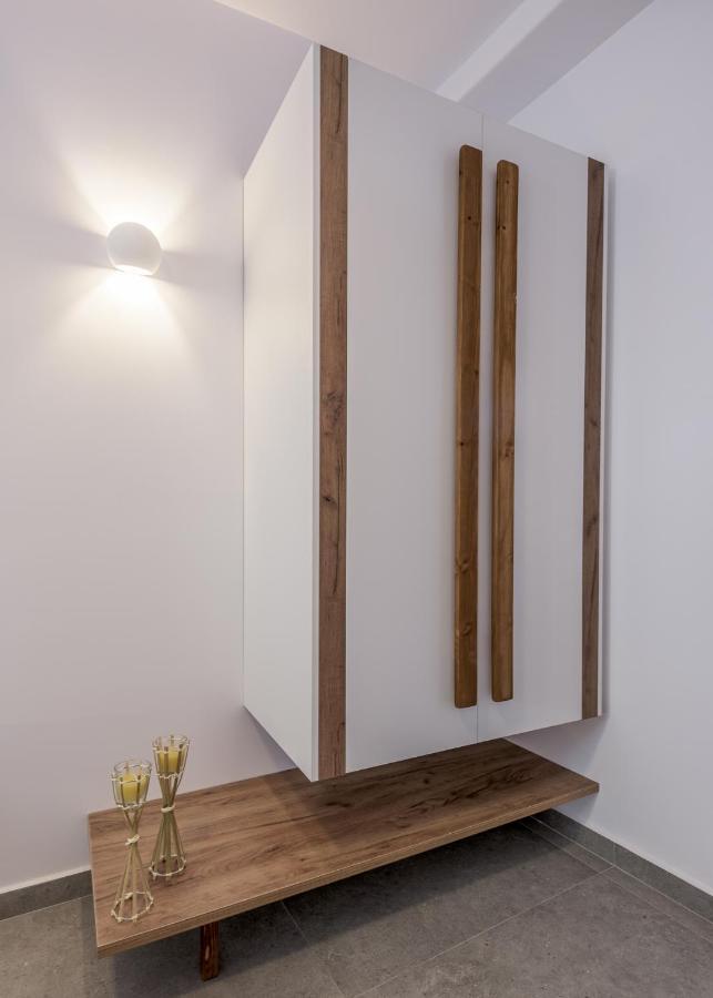 אדאמאס Esperanza Apartments מראה חיצוני תמונה