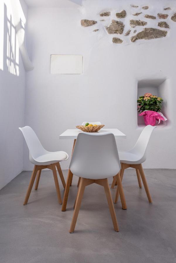 אדאמאס Esperanza Apartments מראה חיצוני תמונה